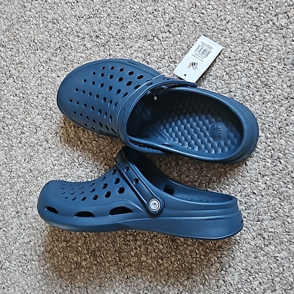 New Unisex Active Solid Blue Clog. - Picture 5 of 7